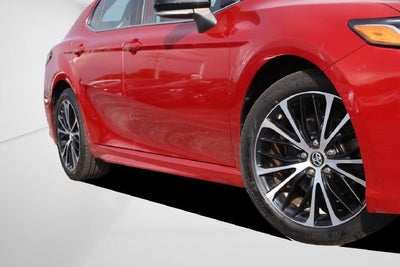 2019 Toyota Camry SE