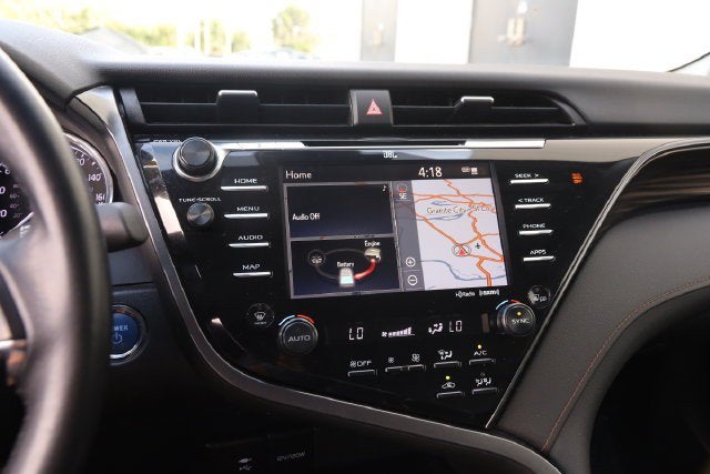 2019 Toyota Camry Hybrid XLE