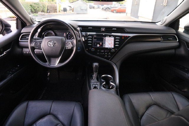 2019 Toyota Camry Hybrid XLE