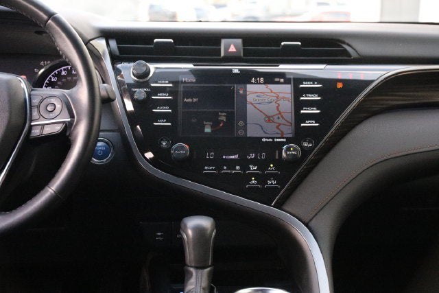 2019 Toyota Camry Hybrid XLE