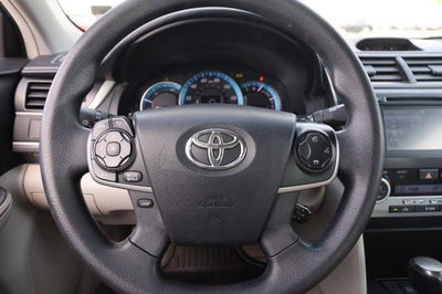 2014 Toyota Camry Hybrid LE