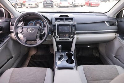 2014 Toyota Camry Hybrid LE