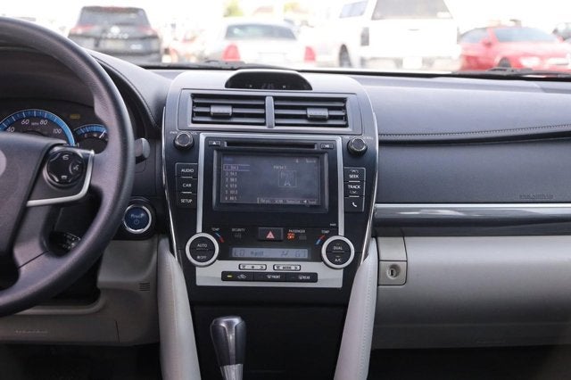 2014 Toyota Camry Hybrid LE