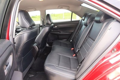2016 Toyota Camry XLE