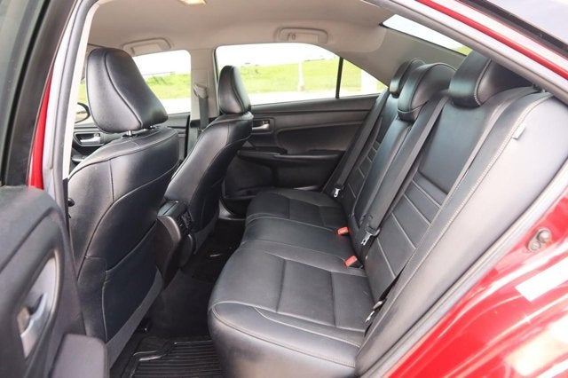 2016 Toyota Camry XLE