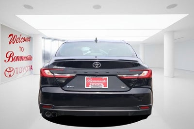 2025 Toyota Camry SE
