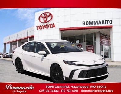 2025 Toyota Camry SE