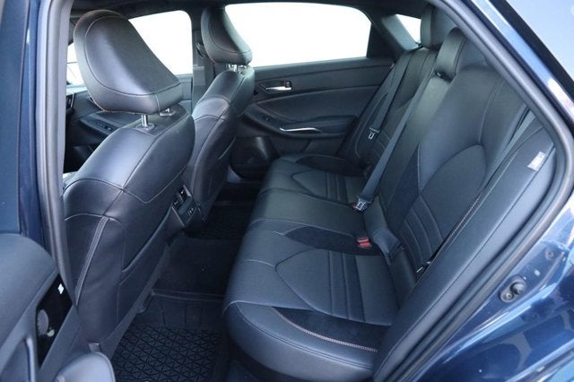 2020 Toyota Avalon Hybrid XSE