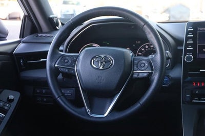 2020 Toyota Avalon Hybrid XSE