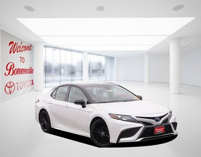 2021 Toyota Camry Hybrid XSE