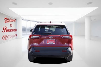 2025 Toyota RAV4 Hybrid XLE