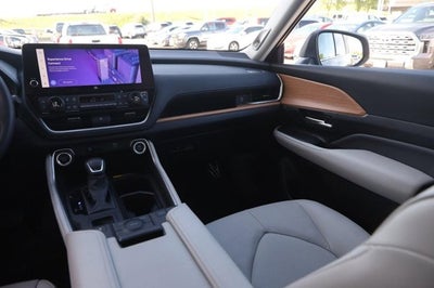 2025 Toyota Grand Highlander Limited