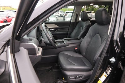 2025 Toyota Grand Highlander Hybrid Limited