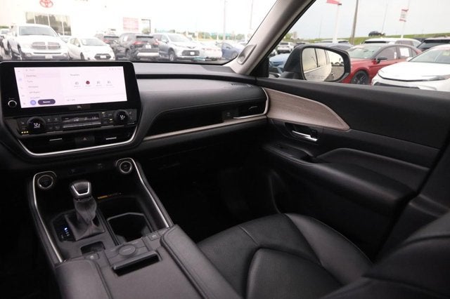 2025 Toyota Grand Highlander Hybrid Limited