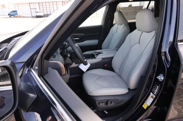 2026 Toyota Grand Highlander Hybrid MAX Limited