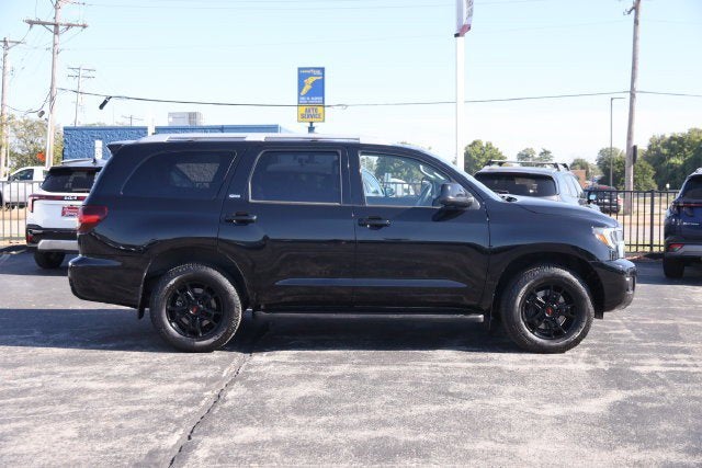 2021 Toyota Sequoia SR5