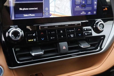 2021 Toyota Highlander Hybrid Platinum