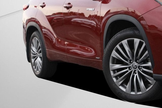 2021 Toyota Highlander Hybrid Platinum