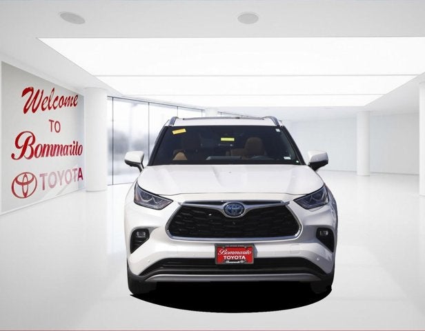 2024 Toyota Highlander Hybrid Platinum