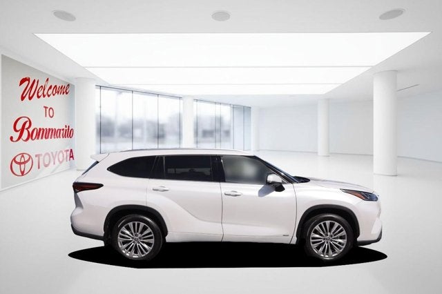 2024 Toyota Highlander Hybrid Platinum