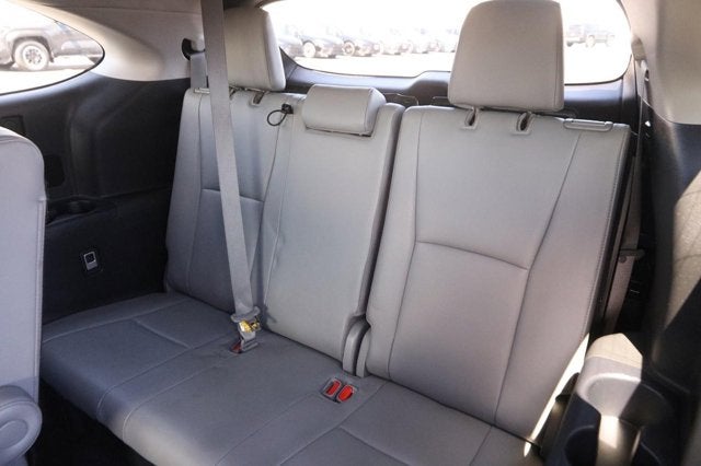 2020 Toyota Highlander Platinum