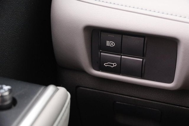 2020 Toyota Highlander Hybrid XLE