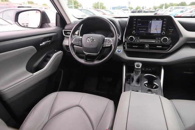 2020 Toyota Highlander Hybrid XLE