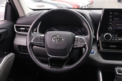 2020 Toyota Highlander Hybrid XLE