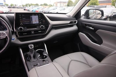 2020 Toyota Highlander Hybrid XLE