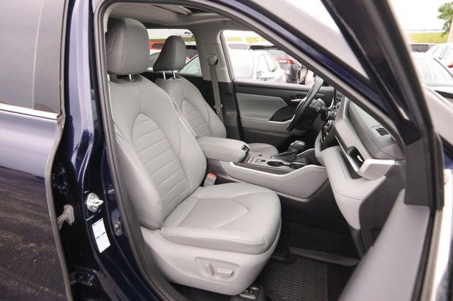 2020 Toyota Highlander Hybrid XLE