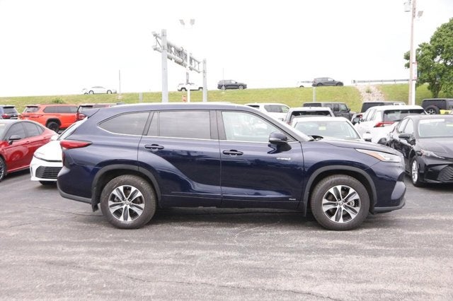 2020 Toyota Highlander Hybrid XLE
