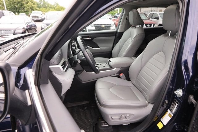 2020 Toyota Highlander Hybrid XLE