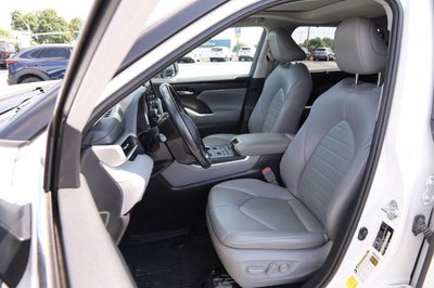2021 Toyota Highlander XLE