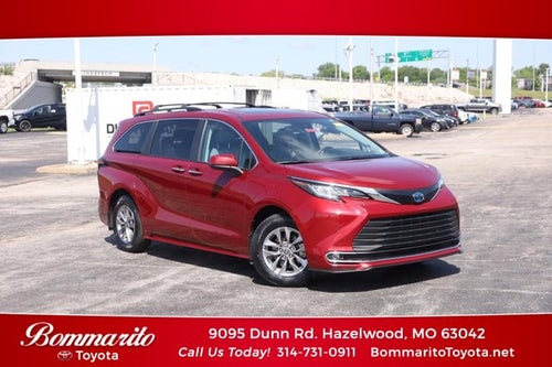 2023 Toyota Sienna XLE