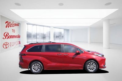 2023 Toyota Sienna XLE