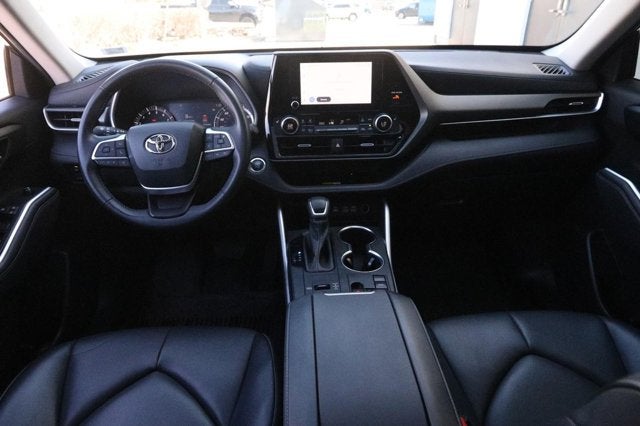 2023 Toyota Highlander LE