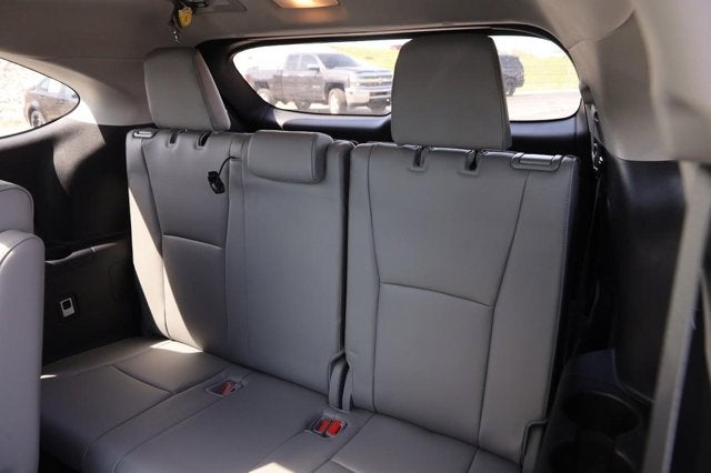 2024 Toyota Highlander Platinum