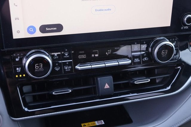 2024 Toyota Highlander Platinum