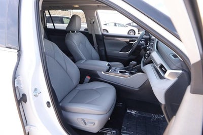 2024 Toyota Highlander Platinum