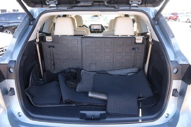 2024 Toyota Highlander Platinum