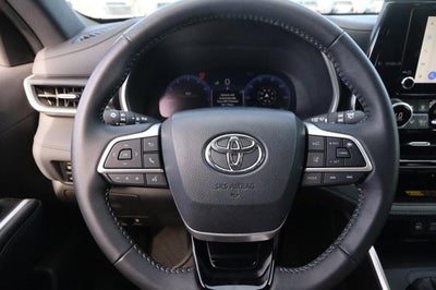 2025 Toyota Highlander XSE