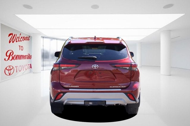 2025 Toyota Highlander Platinum