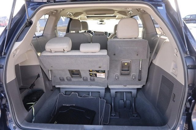 2020 Toyota Sienna Limited Premium