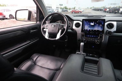 2017 Toyota Tundra 4WD Platinum