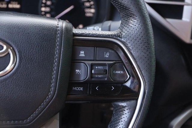 2022 Toyota Tundra 4WD SR5
