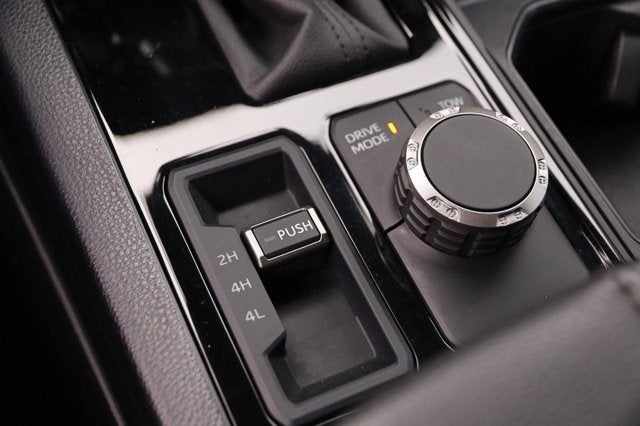 2024 Toyota Tundra 4WD SR5