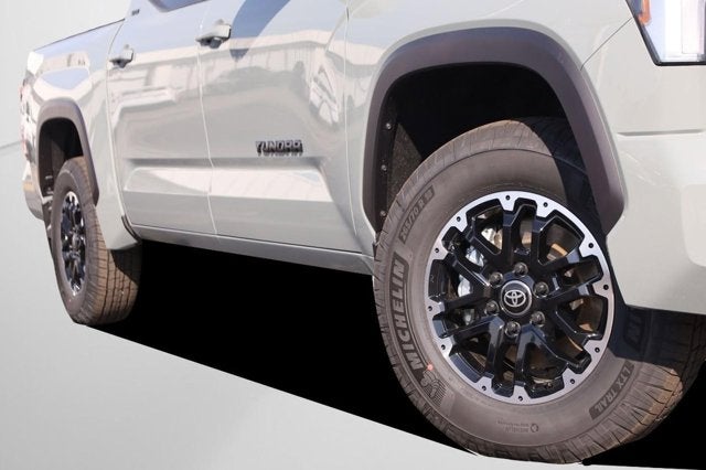 2026 Toyota Tundra 4WD SR5