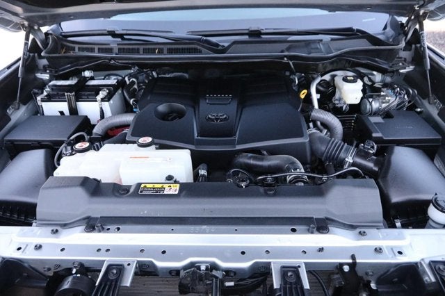 2023 Toyota Tundra 4WD SR5