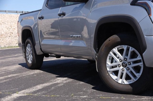 2023 Toyota Tundra 4WD SR5