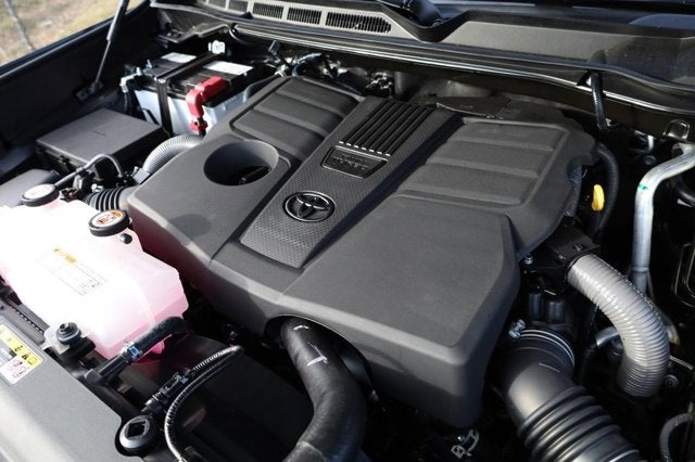 2026 Toyota Tundra 4WD SR5